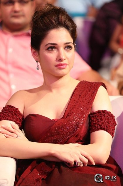 Tamannah-at-Baahubali-Movie-Audio-Launch
